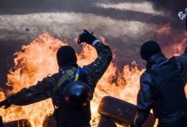 Violențele din Kiev pun Europa pe BARICADE