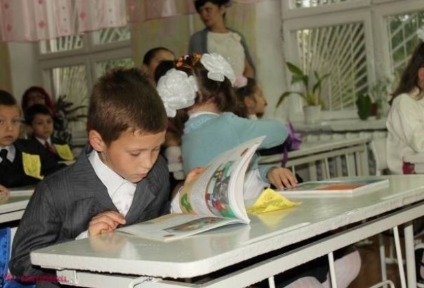 DATE // Elevii din R. Moldova au cucerit 25 de medalii în anul 2014. Vezi în ce liceu învață cei mai mulți OLIMPICI