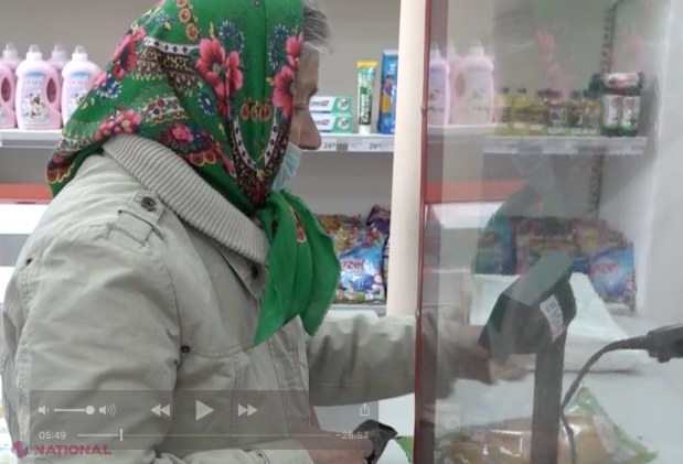 FOTO // „Salvare pe timp de criză”. Mii de moldoveni vin după PÂINE la magazinele sociale, lansate de Ilan Șor