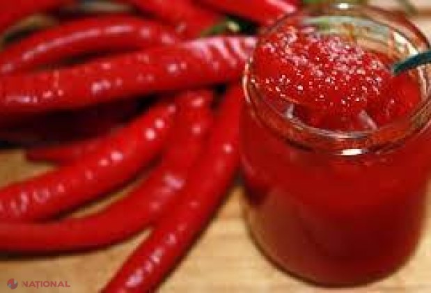 Rețetă INEDITĂ // Cum se prepară dulceața din ARDEI iuți, folosită mai ales la friptură