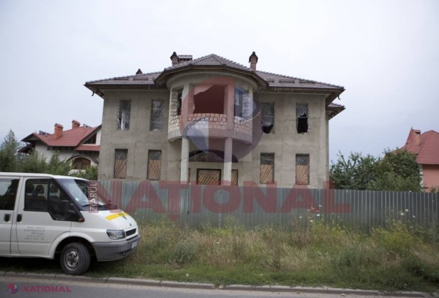 FOTO // VEZI ce casă își construiește Muruianu