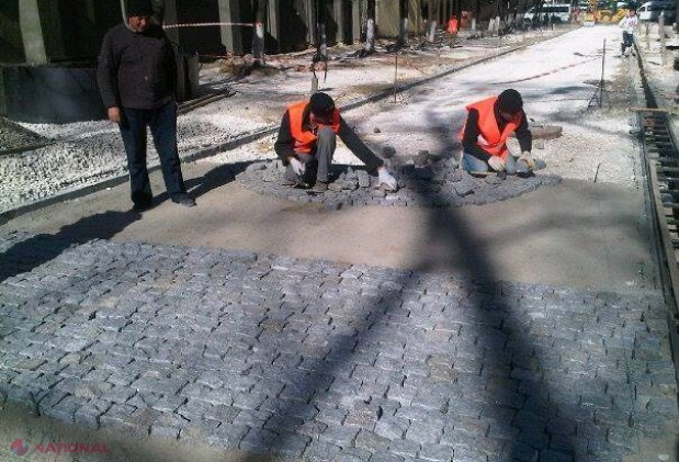 FOTO // Strada PIETONALĂ din capitală prinde CONTUR