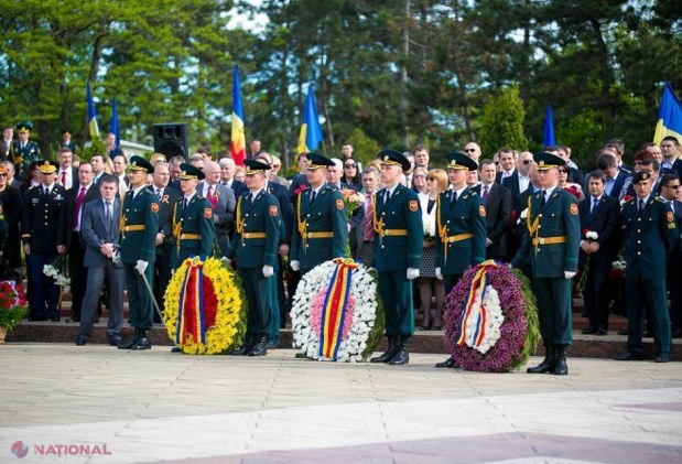 Reportaj FOTO // „Ziua Victoriei”, la Memorial: „Nu dorim ca cineva să treacă prin ce am trecut noi” 