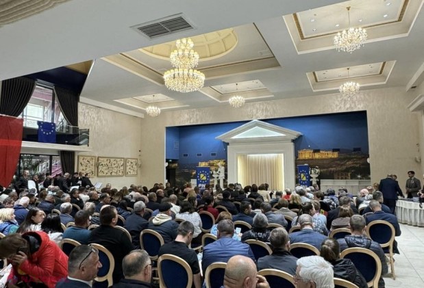 FOTO // Adrian Dupu, înaintea alegerilor EUROPARLAMENTARE de pe 9 iunie: „Am fost în peste 20 de raioane și zeci de localități... Cetățenii R. Moldova își doresc să fie cât mai curând alături de România în UE”