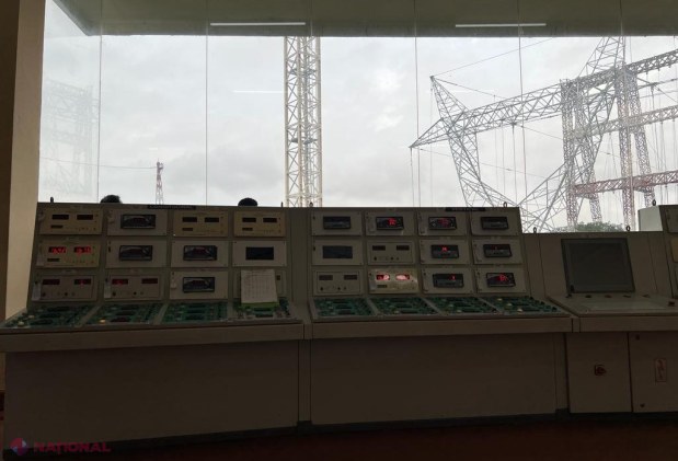 FOTO // R. Moldova mai face un pas spre DIVERSIFICAREA resurselor energetice. Inginerii din India au TESTAT cu succes încă un tip de piloni folosiți la construcția liniei electrice aeriene 400 kV Vulcănești-Chișinău