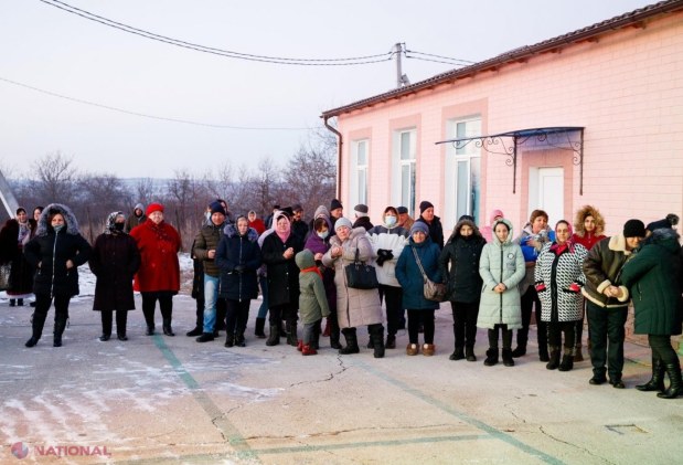 FOTO // Echipa lui Ilan Șor și-a mai îndeplinit o promisiune - Comuna Seliște cu peste 4 000 de locuitori a fost ILUMINATĂ integral