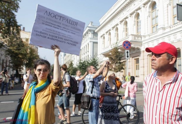 LUSTRAȚIE // Zi de FOC în Rada ucraineană. Deputații au adoptat o LEGE INCOMODĂ