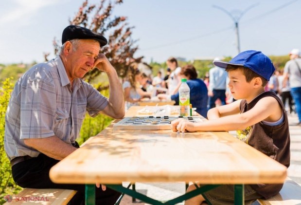 FOTO // Mega PETRECERE pentru copii, competiții și un picnic în aer liber de 1 MAI la Orhei