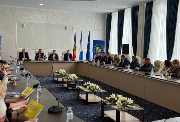 FOTO // Adrian Dupu, înaintea alegerilor EUROPARLAMENTARE de pe 9 iunie: „Am fost în peste 20 de raioane și zeci de localități... Cetățenii R. Moldova își doresc să fie cât mai curând alături de România în UE”