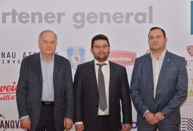 FOTO // La Chișinău a fost LANSAT „Almanahul POLITIC 2018”