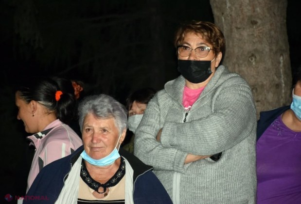 FOTO // Încă o comună din raionul Orhei a fost complet ILUMINATĂ, la inițiativa echipei Partidului „ȘOR”: „Au trebuit să treacă 30 de ani de independență, ca noi să ne bucurăm de un astfel de eveniment”