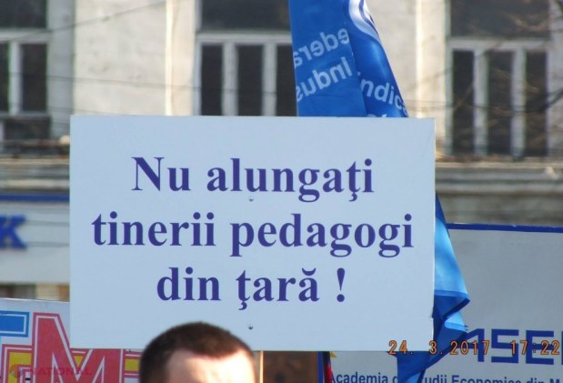 PETIȚIE cu MII de semnături ale profesorilor, depusă la Ministerul Educației, Culturii și Cercetării: Cerințele cadrelor didactice