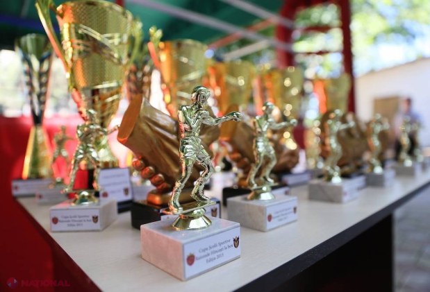 FOTO // La Hâncești a fost inaugurată o sală modernă pentru sportivii care practică boxul și K-1
