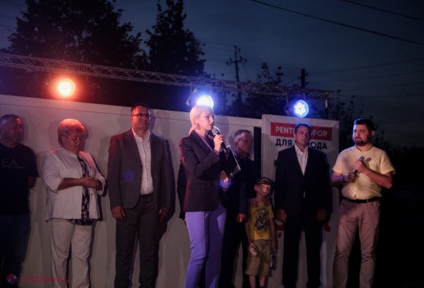 FOTO // Partidul „ȘOR”: „Încă o promisiune REALIZATĂ. A fost instalat sistemul de iluminare stradală și la Furceni”