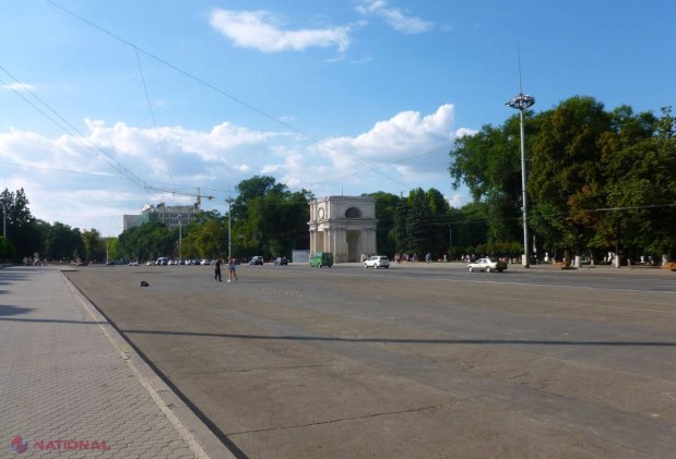 Dodon a CEDAT în favoarea „prietenilor Rusiei”. Soarta concertului din PMAN, dedicat Zilei Rusiei, în mâinile SIS-ului!