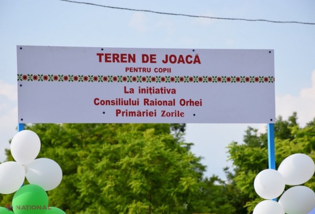 FOTO // Mai multe terenuri de joacă, mai mulți copii fericiți. Încă patru spații MODERNE de joacă au fost construite în raionul Orhei