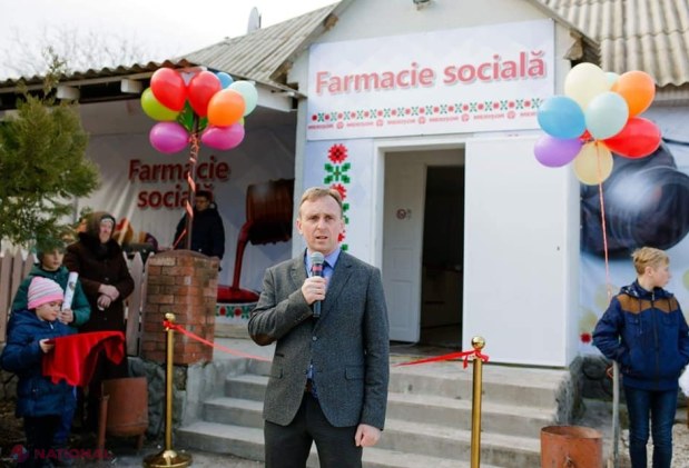 FOTO // Premieră pentru comuna Jora de Mijloc. Este prima localitate rurală unde a fost inaugurată o Farmacie Socială. Prețurile la medicamente sunt cu 40% mai mici