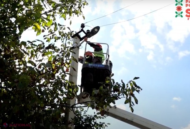 Proiectul iluminatului stradal, care a fost inițiat de echipa Partidului „ȘOR”, a ajuns și în satul Văsieni, Telenești. „Demarăm un amplu program de dezvoltare a satelor din republică”