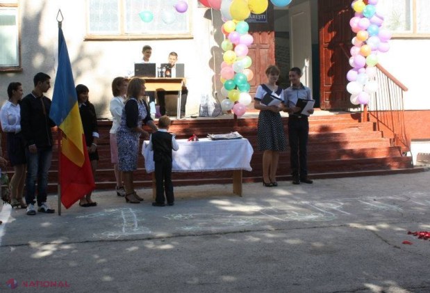 REPORTAJ // 1 septembrie: „Lasă, Ionel, că te îmbracă mama frumos și o să fii și tu în rând cu ceilalți copii”