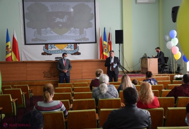 FOTO // Alte 20 de familii au revenit la Orhei din străinătate, în baza unui program al Partidului „ȘOR”. Beneficiarii au primit îndemnizația unică de 10 000 de lei