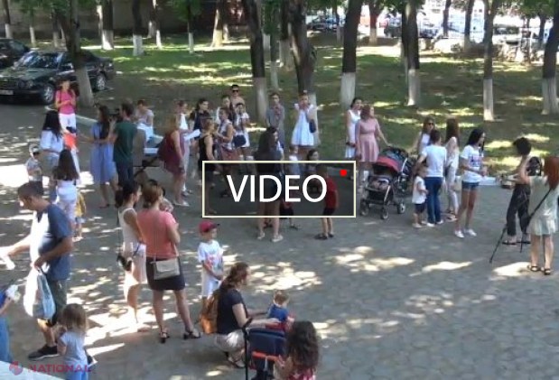 VIDEO // Protest în fața Ministerului Sănătății: „STOP diagnozelor false!”