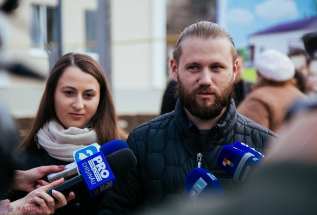 FOTO // Primii beneficiari au primit cheile de la locuințele SOCIALE construite în Orhei. Vor plăti doar 500 de lei pe lună, fără nicio dobândă