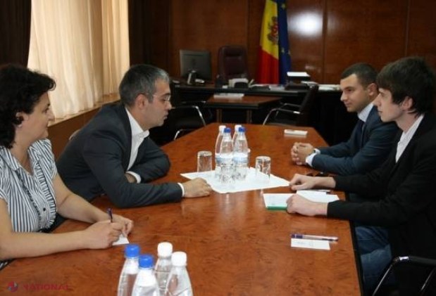 Parlamentul va avea un soft revoluționar! Deputații vor comunica online cu cetățenii