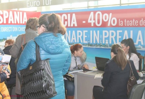FOTO // Oferte de UN EURO, la primul târg de turism din R. Moldova