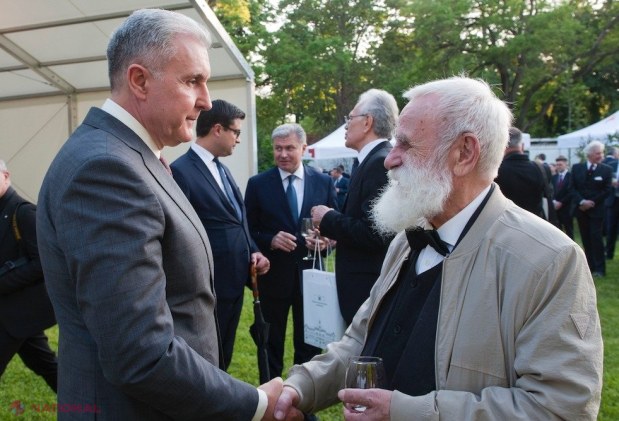 FOTO // Seară dedicată Republicii Moldova, găzduită de Custodele Coroanei, la București. Principele Radu, către participanții de la Chișinău: „Identitatea coroanei legată de plaiurile pe care le reprezentaţi”