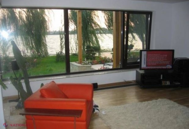 FOTO // Cum arată CASA primarului din centrul staţiunii Mamaia!