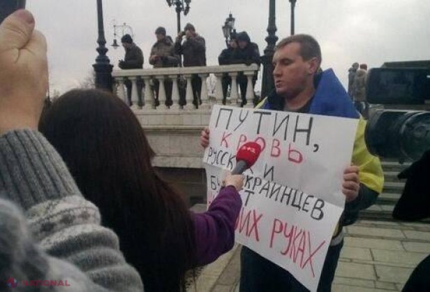 Proteste în Rusia împotriva INVAZIEI MILITARE în Ucraina. Peste 100 de persoane au fost REŢINUTE