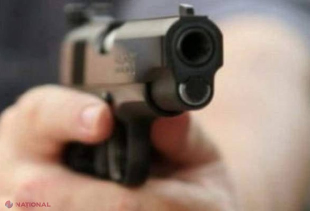 Bărbat din Căuşeni, împuşcat de un poliţist