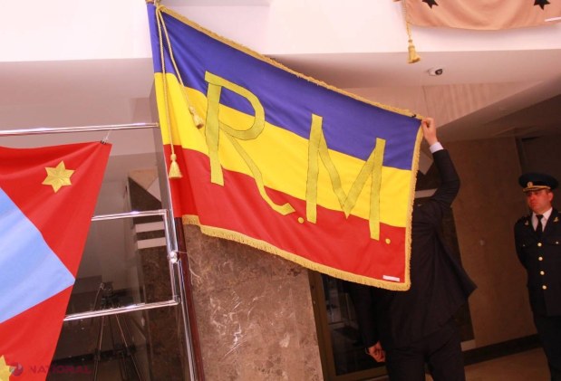 FOTO 25 de ani ai TRICOLORULUI în 25 de poze
