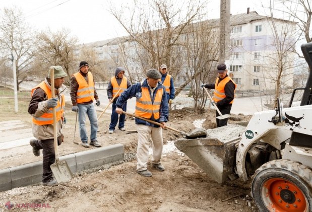 FOTO // La Orhei continuă modernizarea capitală a curților de bloc: „În calitate de deputat ales voi continua proiectele sociale pe care le-am început”