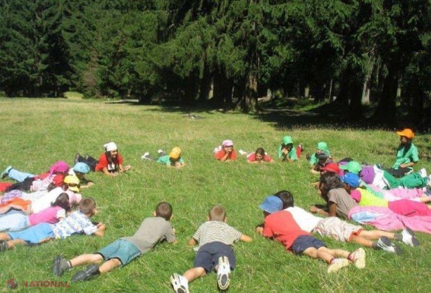 Vacanţa, tot mai aproape! Cât costă un BILET în taberele de odihnă 