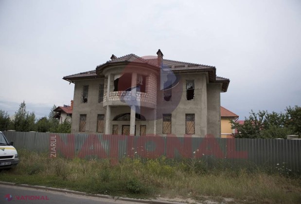 FOTO // VEZI ce casă își construiește Muruianu