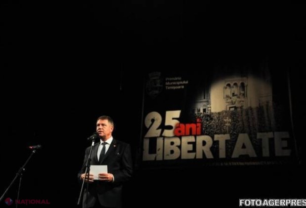 Klaus Iohannis decorează o persoană chiar din prima zi de mandat