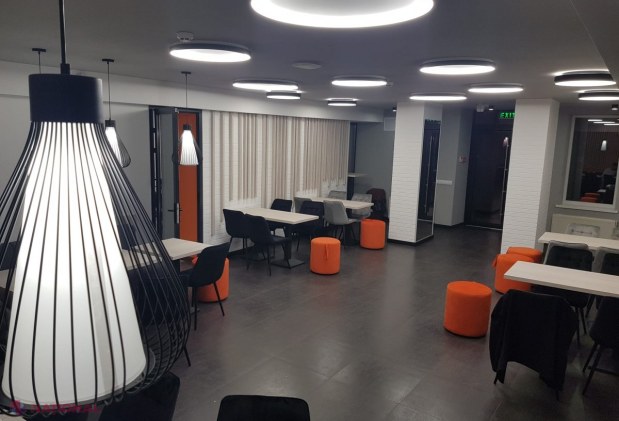 FOTO // O nouă INVESTIȚIE în sistemul educațional din R. Moldova. Rețeaua de licee „Orizont” a lansat PRIMA bibliotecă DIGITALĂ din R. Moldova