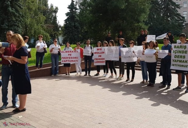 Reacția OFICIALĂ a rețelei de licee „Orizont”, după reținerea profesorilor turci: „Expulzarea lor în Turcia va avea un sfârşit TRAGIC”