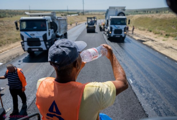 FOTO // Centura orașului Vulcănești prinde contur. Spînu: „Drumul va scurta traseul spre portul naval de la Giurgiulești pentru transportatori”