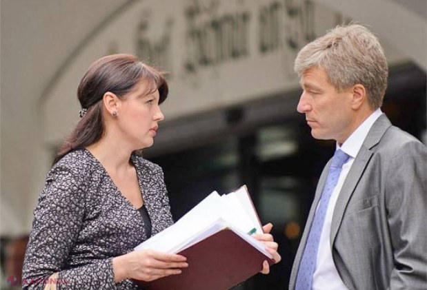 Carpov și Ștanski s-au înțeles! Chișinăul va plăti taxele pentru închirierea spațiilor de către școlile cu predare în limba română