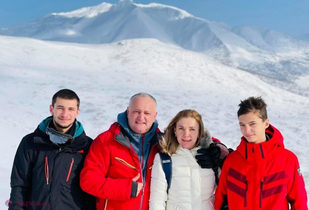 FOTO // Dodon, VACANȚĂ la „capătul lumii”. Socialistul le mulțumește „prietenilor din Rusia” pentru „călătoria de neuitat”