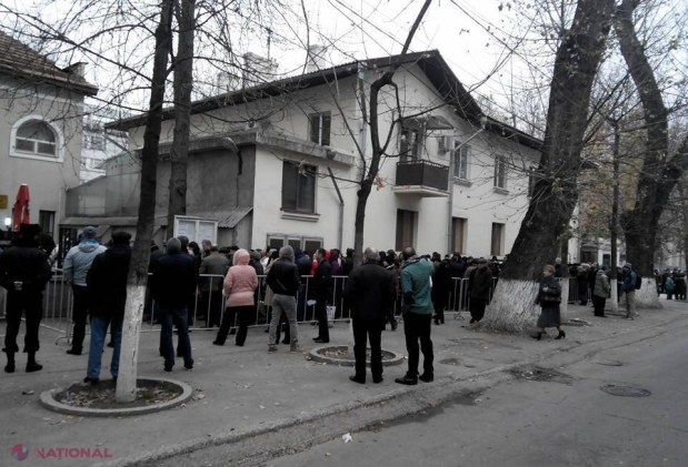 Cum se VOTEAZĂ azi preşedintele României în R. Moldova: „În Chişinău e DEZASTRU”