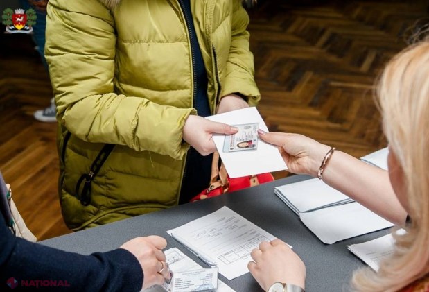 Programul continuă - 32 de familii din Orhei au primit îndemnizații unice din partea primarului Șor. Sumele variază între 7000 și 10 000 de lei