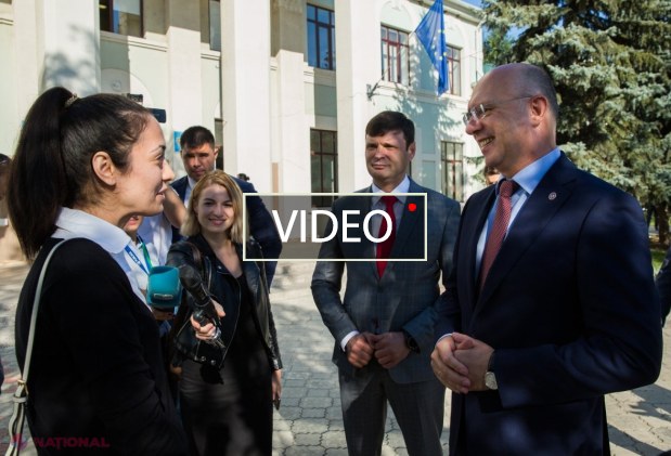 VIDEO // Premierul Filip, la sfat cu o beneficiară din Căușeni a Programului „Prima Casă”: „Noi te așteptăm să fii beneficiară a Programului „Prima Casă” 2 și 3”