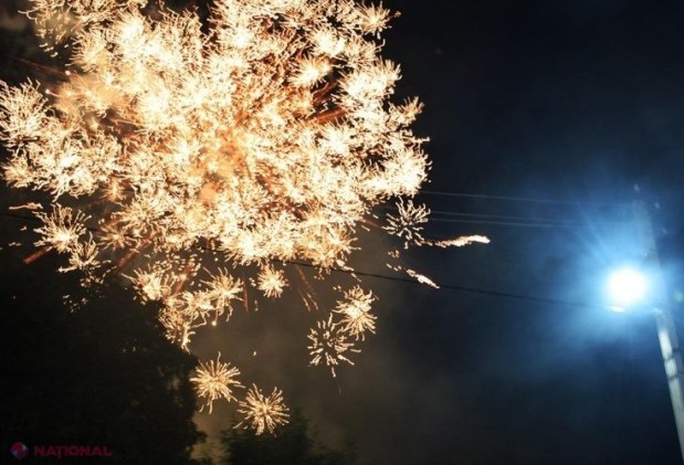 FOTO // În alte două localități din raionul Orhei primarii din echipa lui Ilan Șor au dat în exploatare iluminatul stradal
