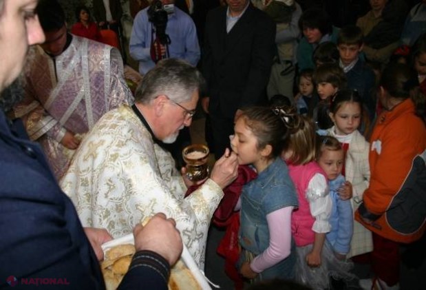 Te-ai fi aşteptat la asta? Iată ce spune Biserica despre PERICOLUL de la Sfânta Împărtăşanie