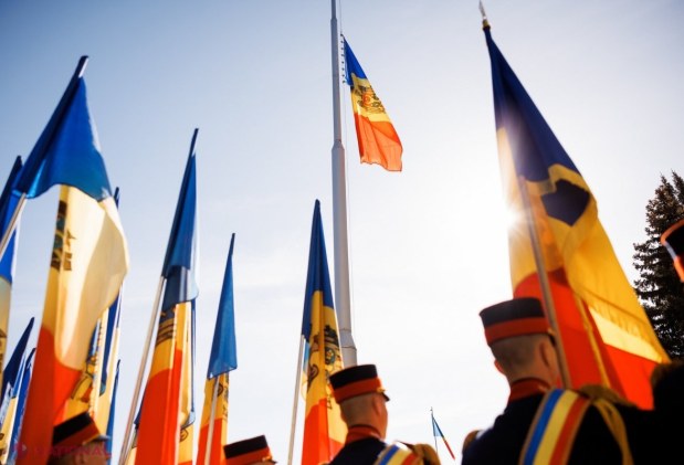 FOTO // Maia Sandu, de Ziua Drapelului de Stat: „De fiecare dată când privim spre Tricolor, să ne amintim că suveranitatea și dreptul de a ne făuri destinul trebuie apărate de noi toți, mai ales în aceste vremuri tulburi”