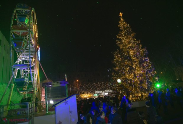 VIDEO, FOTO // REVELION cu focuri de ARTIFICII spectaculoase la Târgul de Crăciun. Cei prezenți au asistat la un concert susținut de „Gândul Mâței”, „Brio Sonores”, „Noroc” și Vali Boghean Band