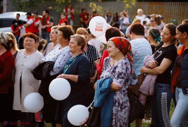 FOTO // Partidul „ȘOR” a dat în exploatare iluminatul stradal într-o altă localitate din circumscripțiile unde candidații formațiunii au câștigat la parlamentare